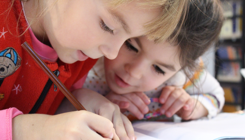 children writing